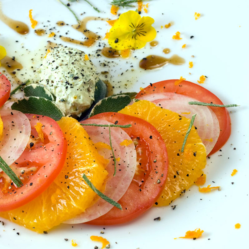 IIndian Summer Tomato, Orange & Sweet Onion Salad | LunaCafe
