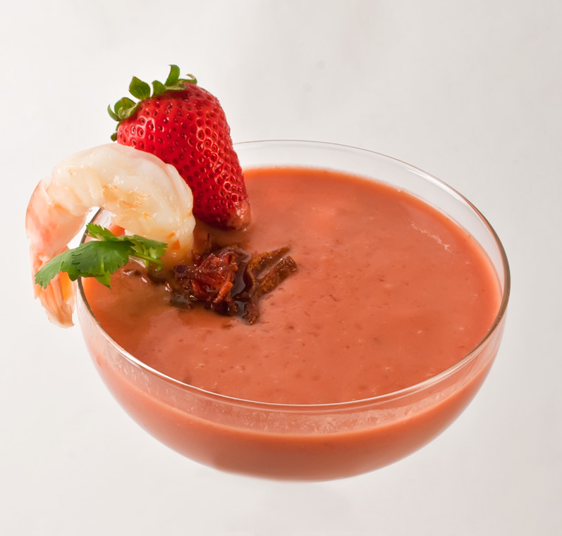 Kicky Tomato Strawberry Gazpacho | LunaCafe
