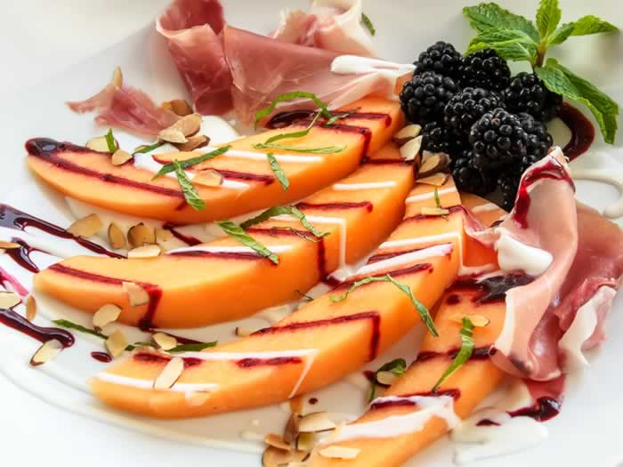 uscan Melon & Blackberry Salad with Yogurt Chevre Dressing & Pancetta | LunaCafe
