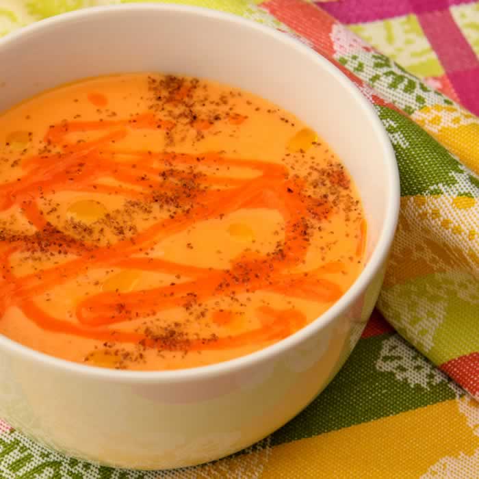 The Perfect Vichyssoise (Cold Potato Leek Soup) | LunaCafe