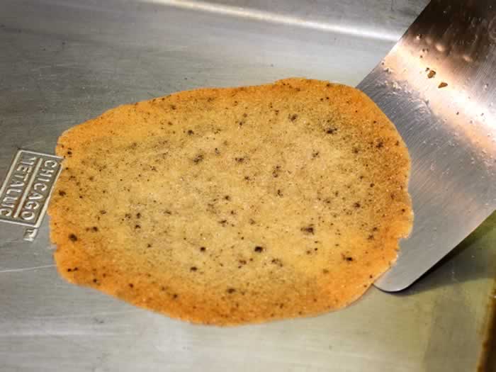 Removing Chinese Good Fortune Cookie from Baking Pan