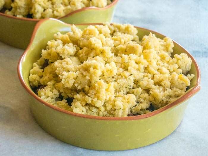 Montmorency Cherry and Lemon Verbena Crumble with Anise Cornmeal Streusel | LunaCafe